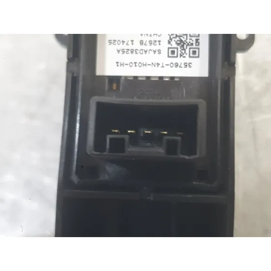 Mando Elevalunas Trasero Derecho para Honda Jazz Iv (Gk_)