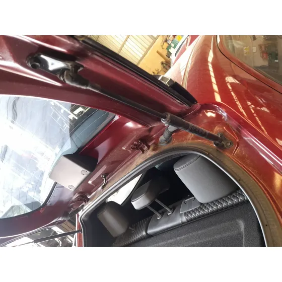 Amortiguadores Maletero / Porton para Toyota Yaris (_P21_, _Pa1_, _Ph1_)