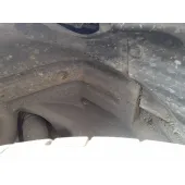Plastico Pase Rueda Tras. Izq. para Toyota Yaris (_P21_, _Pa1_, _Ph1_)