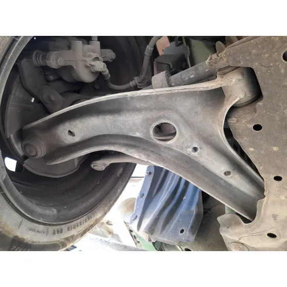 Brazo Suspension Inferior Delantero Derecho para Mazda 2 (De_, Dh_)