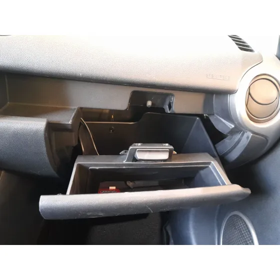 Guantera para Mazda 2 (De_, Dh_)