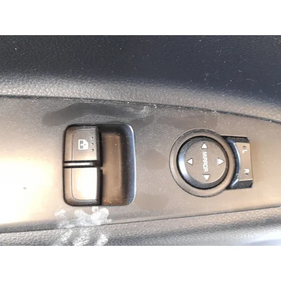Mando Elevalunas Delantero Izquierdo para Kia Rio Iv (Yb, Sc, Fb)