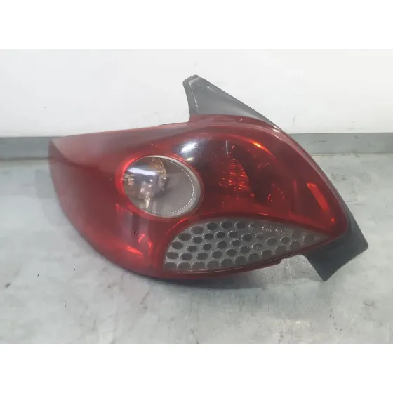 Piloto Trasero Izquierdo para Peugeot 206 Hatchback (2A/C)