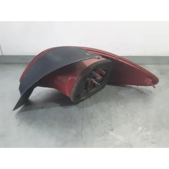 Piloto Trasero Izquierdo para Peugeot 206 Hatchback (2A/C)