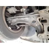 Brazo Suspension Inferior Delantero Derecho para Seat Ibiza V (Kj1, Kjg)