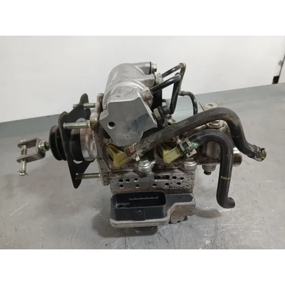 Abs para Toyota Auris (-E18) 1.8 Hybrid (Zwee186)