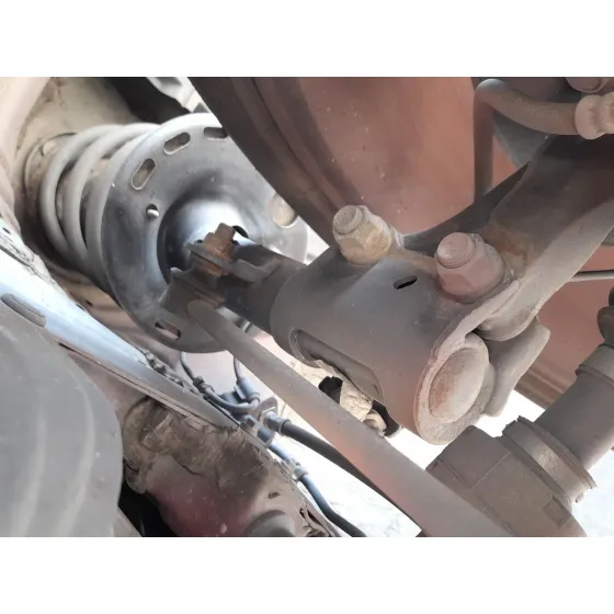 Amortiguador Delantero Izquierdo para Toyota Auris (-E18) 1.8 Hybrid (Zwee186)