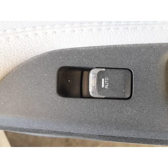 Mando Elevalunas Trasero Derecho para Kia Cee'd Sportswagon (Jd)