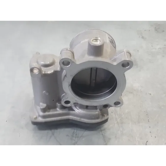 Caja Mariposa para Mazda 2 Lim. ()