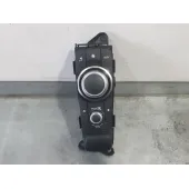 Mando Multifuncion para Mazda 2 Lim. ()
