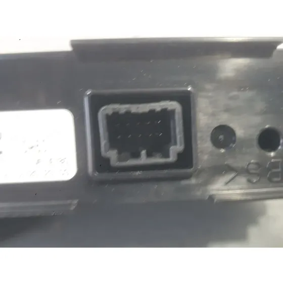 Pantalla Multifuncion para Mazda 2 Lim. ()