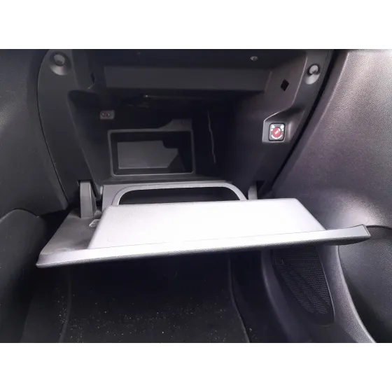 Guantera para Opel Corsa F (P2Jo)