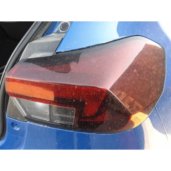 Piloto Trasero Derecho Exterior para Opel Corsa F (P2Jo)
