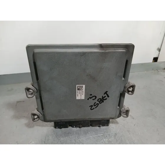 Centralita Motor Uce para Ford Focus C-Max (Dm2)