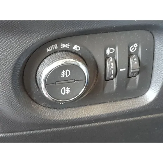 Mando Luces para Opel Corsa F (P2Jo)