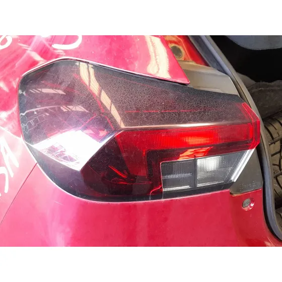 Piloto Trasero Izquierdo Exterior para Opel Corsa F (P2Jo)