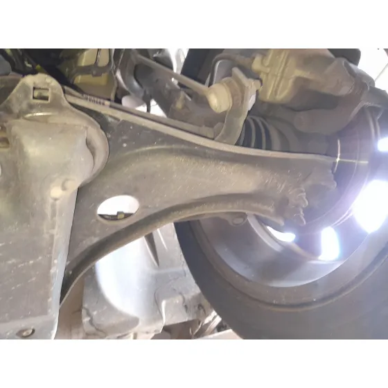 Brazo Suspension Inferior Delantero Izquierdo para Citroën C3 Iii (Sx)