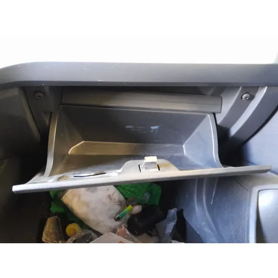 Guantera para Seat Arona (Kj7, Kjp)