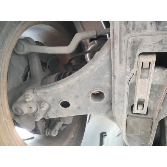 Brazo Suspension Inferior Delantero Derecho para Mercedes-Benz Clase B Sports Tourer (W245)
