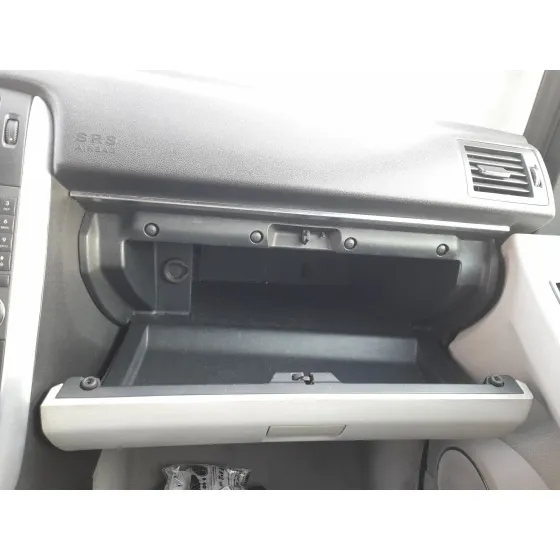 Guantera para Mercedes-Benz Clase B Sports Tourer (W245)