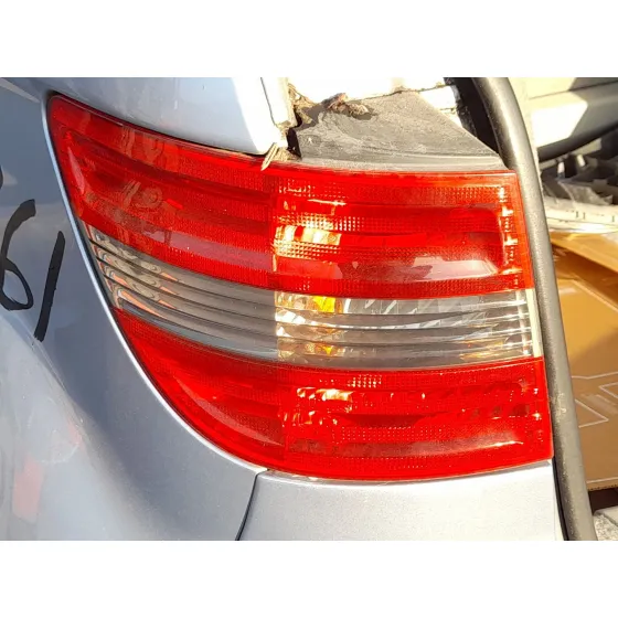 Piloto Trasero Izquierdo Exterior para Mercedes-Benz Clase B Sports Tourer (W245)