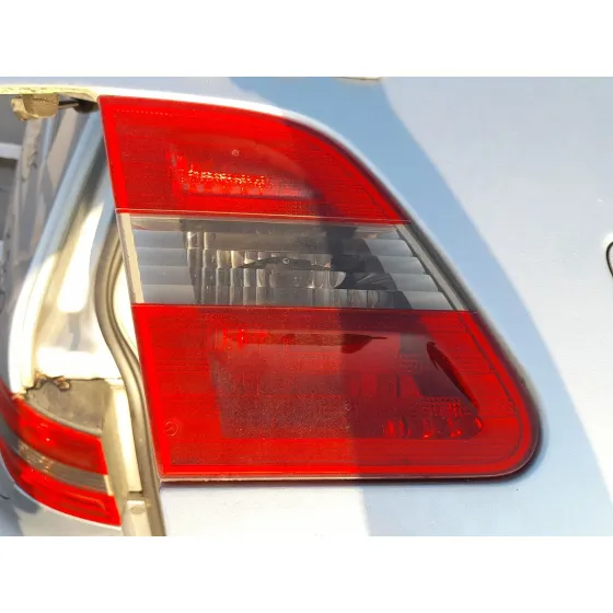 Piloto Trasero Izquierdo Interior para Mercedes-Benz Clase B Sports Tourer (W245)