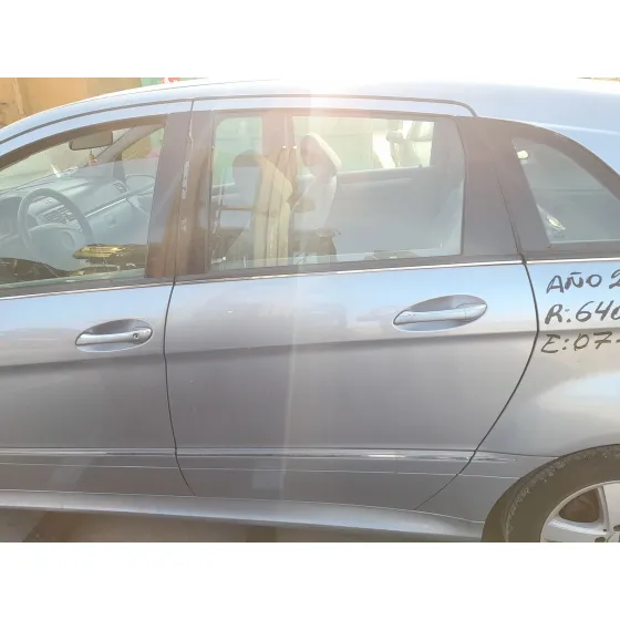 Puerta Trasera Izquierda para Mercedes-Benz Clase B Sports Tourer (W245)