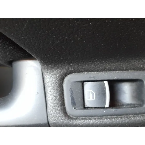 Mando Elevalunas Trasero Izquierdo para Volkswagen Golf Vi (5K1)