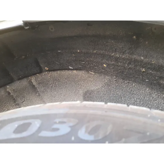 Plastico Pase Rueda Tras. Izq. para Volkswagen Golf Vi (5K1)