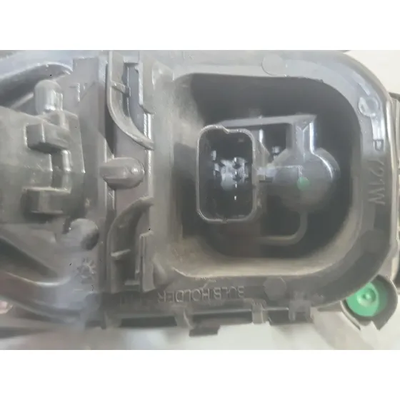 Piloto Trasero Derecho Exterior para Renault Clio Iv (Bh_)