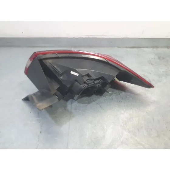 Piloto Trasero Izquierdo Exterior para Renault Clio Iv (Bh_)