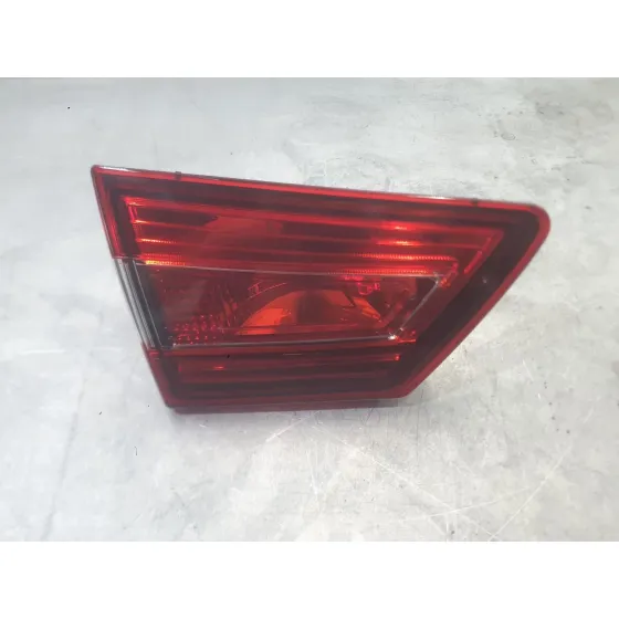 Piloto Trasero Izquierdo Interior para Renault Clio Iv (Bh_)