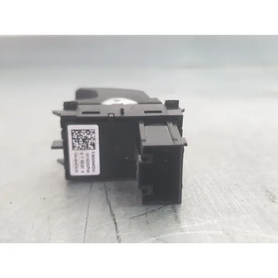 Mando Elevalunas Trasero Derecho para Skoda Fabia Iv (Pj3)