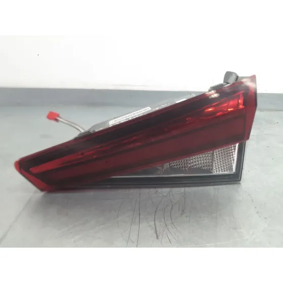 Piloto Trasero Derecho Interior para Skoda Fabia Iv (Pj3)