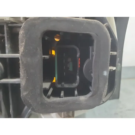 Piloto Trasero Derecho Exterior para Volkswagen Golf V (1K1)