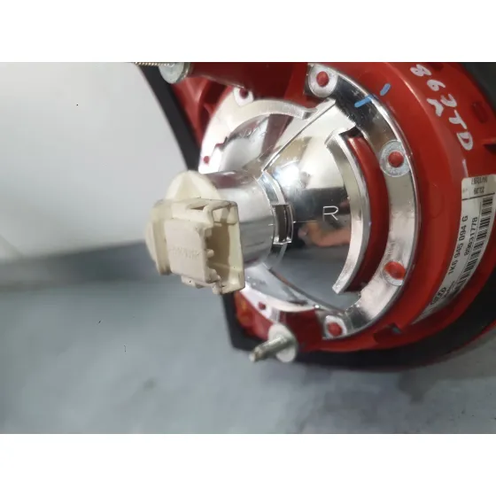 Piloto Trasero Derecho Interior para Volkswagen Golf V (1K1)