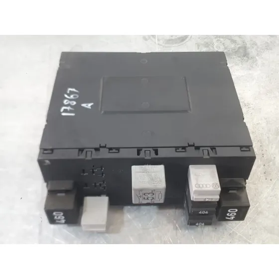 Caja Reles / Fusibles para Volkswagen Golf V (1K1)