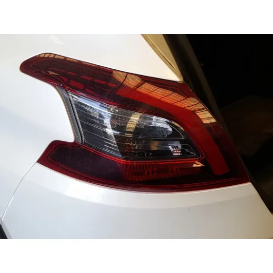 Piloto Trasero Izquierdo Exterior para Peugeot 308 Ii (Lb_, Lp_, Lw_, Lh_, L3_)