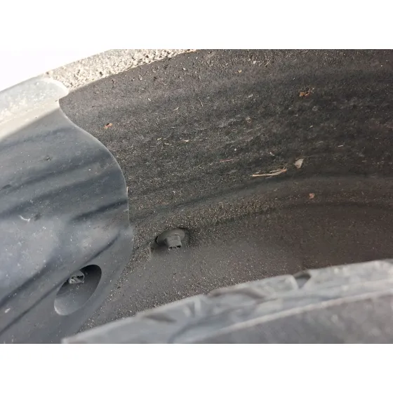 Plastico Pase Rueda Tras. Izq. para Renault Grand Scenic Iii (Jz0/1_)