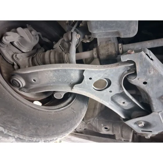 Brazo Suspension Inferior Delantero Derecho para Hyundai I20 I (Pb, Pbt)