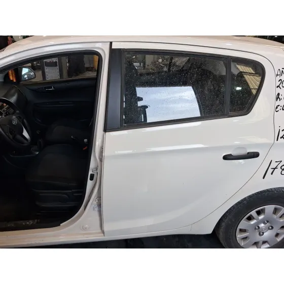 Puerta Trasera Izquierda para Hyundai I20 I (Pb, Pbt)