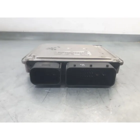 Centralita Motor Uce para Bmw X5 (E70)