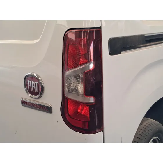 Piloto Trasero Derecho para Fiat Doblo Furgoneta/Monovolumen (510_, 511_)