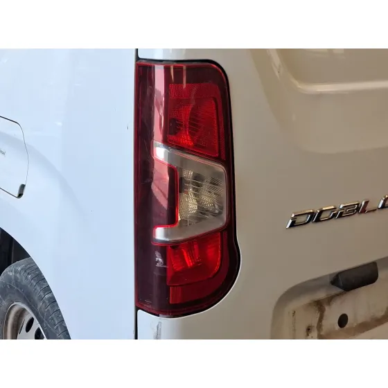 Piloto Trasero Izquierdo para Fiat Doblo Furgoneta/Monovolumen (510_, 511_)