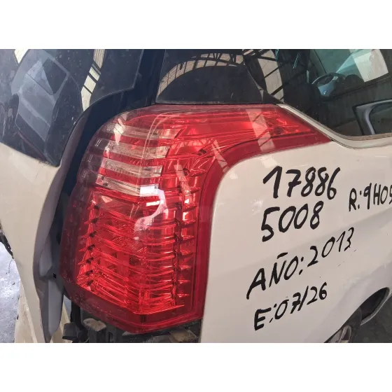 Piloto Trasero Derecho para Peugeot 5008 (0U_, 0E_)