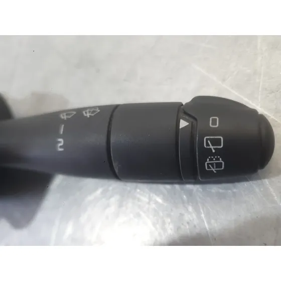Mando Limpia para Dacia Sandero (Bs_)