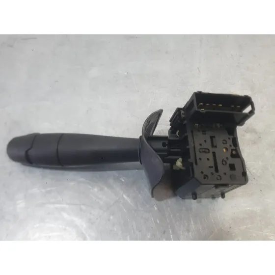 Mando Limpia para Dacia Sandero (Bs_)