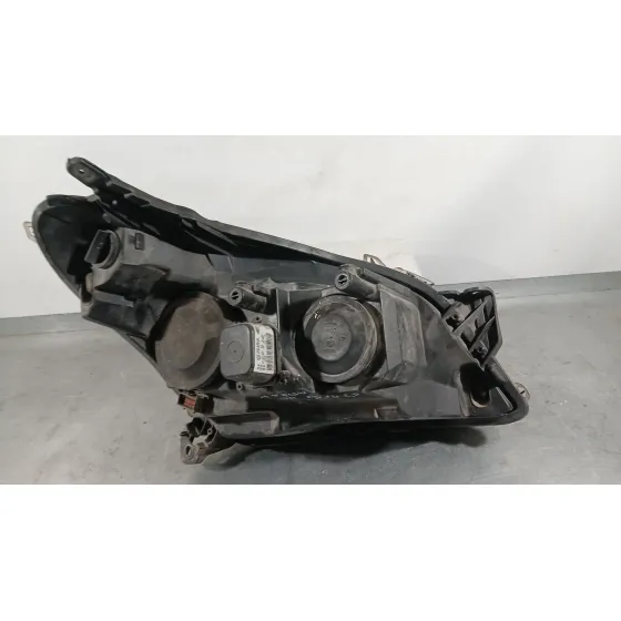 Faro Izquierdo para Opel Astra H (A04)