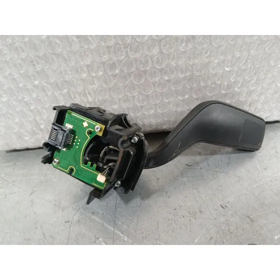 Mando Intermitentes para Ford Focus