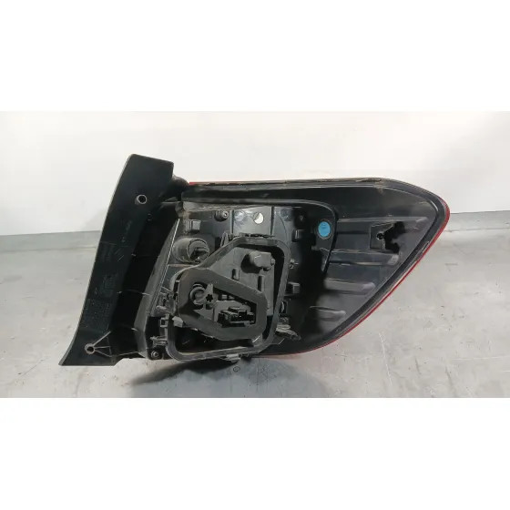Piloto Trasero Izquierdo para Dacia Sandero Ii (B8_)